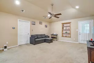 508 NW 5th St, Mineral Wells, TX 76067 - Photo 3