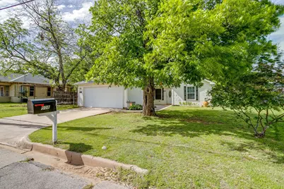 508 NW 5th Street, Mineral Wells, TX 76067 - Photo 1