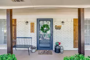 2814 Blackwood Dr, Arlington, TX 76013 - Photo 3