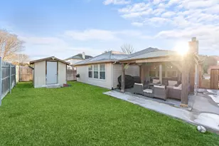 9225 Conestoga Dr, Fort Worth, TX 76131 - Photo 13