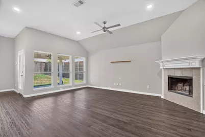817 Peach Lane, Burleson, TX 76028 - Photo 7