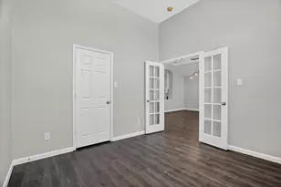 817 Peach Ln, Burleson, TX 76028 - Photo 5