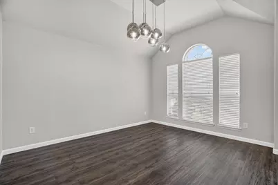 817 Peach Lane, Burleson, TX 76028 - Photo 5