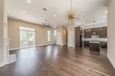 381 E Greenbriar Lane #804, Dallas, TX 75203 - Photo 17