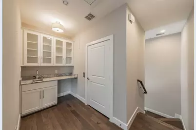 381 E Greenbriar Lane #804, Dallas, TX 75203 - Photo 29