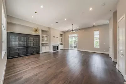 381 E Greenbriar Lane #804, Dallas, TX 75203 - Photo 19