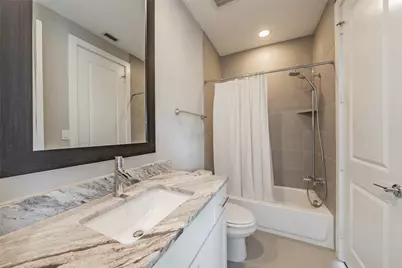 381 E Greenbriar Lane #804, Dallas, TX 75203 - Photo 37