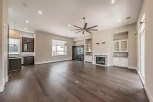 381 E Greenbriar Ln, Dallas, TX 75203 - Photo 15