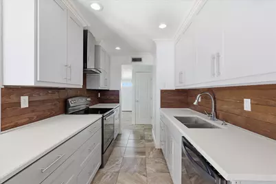 5552 N Colony Boulevard, The Colony, TX 75056 - Photo 3