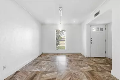 5552 N Colony Boulevard, The Colony, TX 75056 - Photo 5