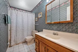 303 Bayless Dr, Euless, TX 76040 - Photo 19