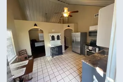 606 E Clifton Street, Stephenville, TX 76401 - Photo 7