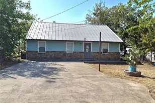 606 E Clifton St, Stephenville, TX 76401 - Photo 1