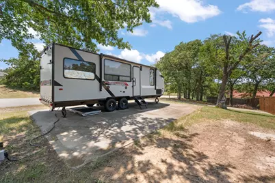 212 Roaring Springs Drive, Joshua, TX 76058 - Photo 27