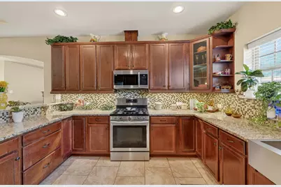 732 Forest Creek, DeSoto, TX 75115 - Photo 5