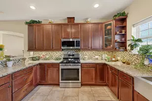 732 Forest Creek, DeSoto, TX 75115 - Photo 5