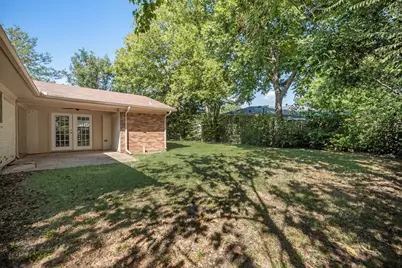 500 Kirven Avenue, Waxahachie, TX 75165 - Photo 11