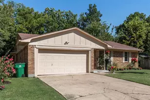 500 Kirven Ave, Waxahachie, TX 75165 - Photo 7