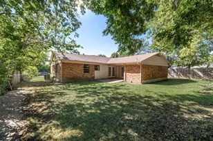 500 Kirven Ave, Waxahachie, TX 75165 - Photo 7
