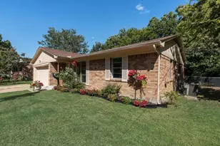 500 Kirven Ave, Waxahachie, TX 75165 - Photo 9