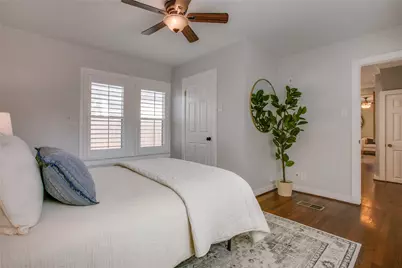 2745 Ivandell Avenue, Dallas, TX 75211 - Photo 23