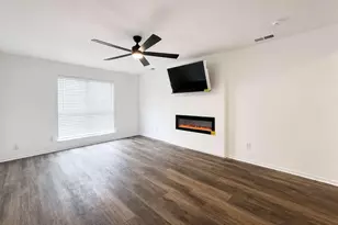 305 N Arizona Dr, Celina, TX 75009 - Photo 5