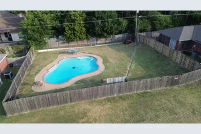 132 Ben Hogan, Stephenville, TX 76401 - Photo 3