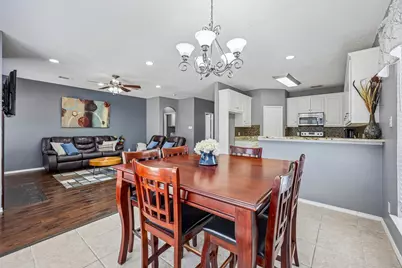 1910 Bentwood Court, Grapevine, TX 76051 - Photo 5
