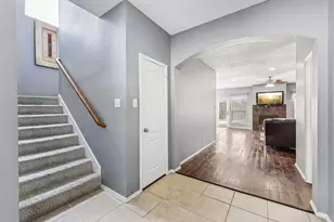 1910 Bentwood Ct, Grapevine, TX 76051 - Photo 11