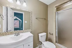 1910 Bentwood Ct, Grapevine, TX 76051 - Photo 19