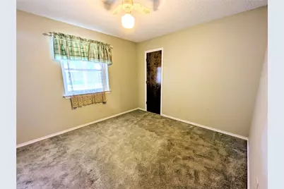 2100 N Rough Creek Court, Granbury, TX 76048 - Photo 27