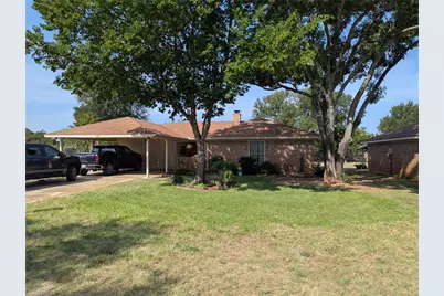 2100 N Rough Creek Court, Granbury, TX 76048 - Photo 9