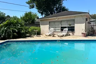 9035 Hendon Ln, Houston, TX 77036 - Photo 7