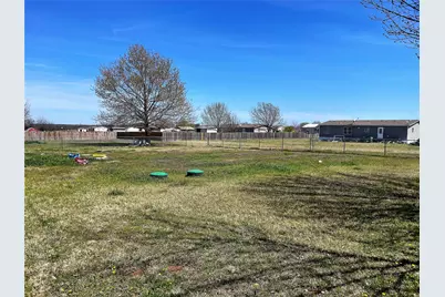 109 Willow Ridge Circle, Southmayd, TX 75092 - Photo 11