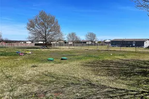 109 Willow Ridge Cir, Southmayd, TX 75092 - Photo 11