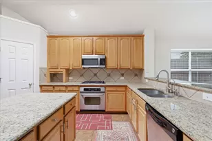 13875 Valley Mills Dr, Frisco, TX 75033 - Photo 11