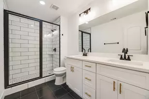 6614 Spartan Dr, Arlington, TX 76001 - Photo 23