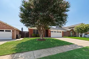 6614 Spartan Dr, Arlington, TX 76001 - Photo 3