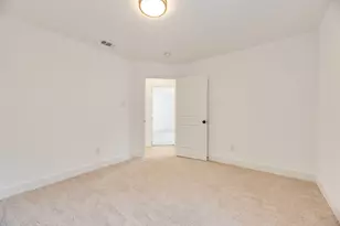 6614 Spartan Dr, Arlington, TX 76001 - Photo 25