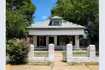 2206 Ross Avenue, Fort Worth, TX 76164 - Photo 1
