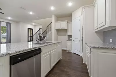 2533 Gramercy Park Drive, Flower Mound, TX 75028 - Photo 9