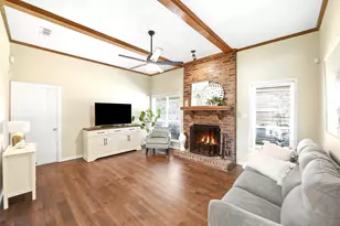 2136 Goldfinch Dr, Lewisville, TX 75077 - Photo 9