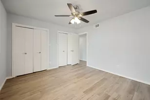 2229 Seville Ct, Dalworthington Gardens, TX 76013 - Photo 15