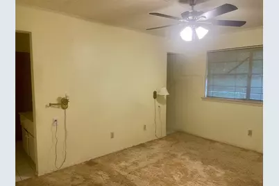 2110 SE 25th Avenue, Mineral Wells, TX 76067 - Photo 13