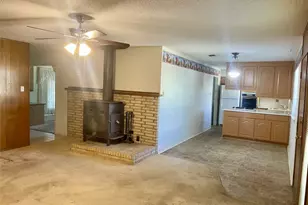 2110 SE 25th Ave, Mineral Wells, TX 76067 - Photo 7