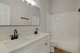 5051 Showdown Ln, Grand Prairie, TX 75052 - Photo 7
