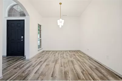 3255 Serpis, Grand Prairie, TX 75054 - Photo 3