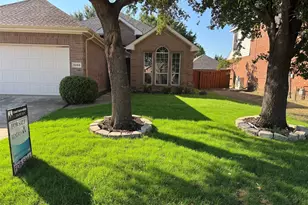 3255 Serpis, Grand Prairie, TX 75054 - Photo 1