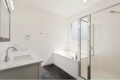 3255 Serpis, Grand Prairie, TX 75054 - Photo 17