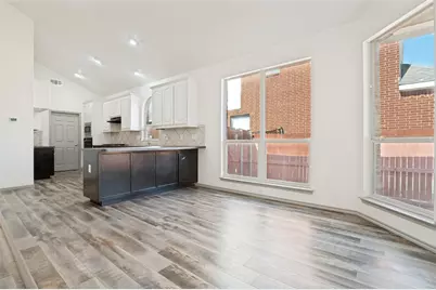 3255 Serpis, Grand Prairie, TX 75054 - Photo 9
